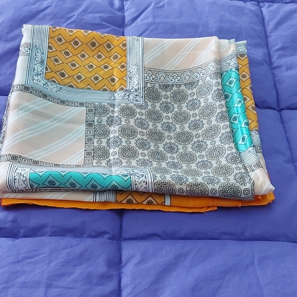 NWOT Gerard Pasquier Scarf-Wrap - Picture 3 of 8